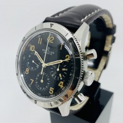 Chronographe Breitling AVI 765