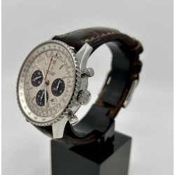 Breitling Navitimer