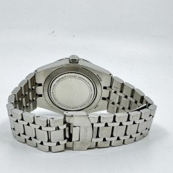 TUDOR Royal
