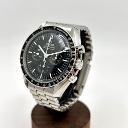 Omega Speedmaster Moonwatch Professional